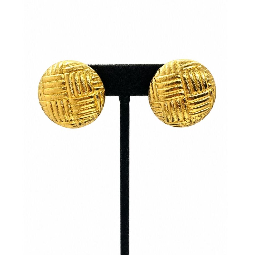 VINTAGE NAPIER EARRINGS Gold Tone Basketweave Disc Pierced NOS Deadstock